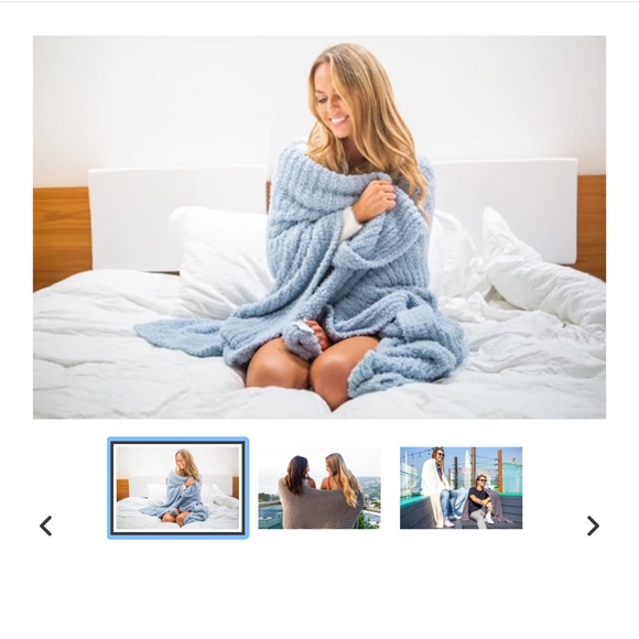 Luxury fluffy throw blanket ice blue 🦋 - Picture 2 of 2